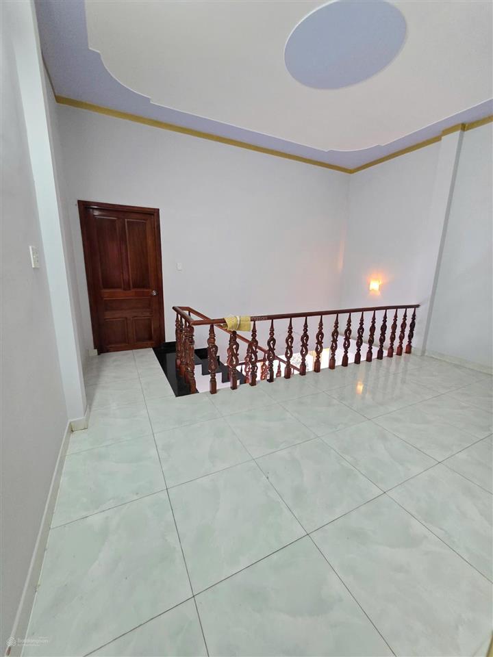 3.55 tỷ/ bán nhà 1t 1l sân oto gần ngã tư miếu ông cù, p. bình chuẩn, tp. thuận an