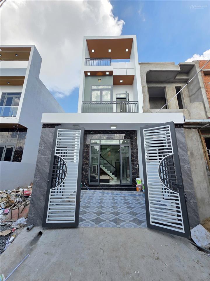 2,95 tỷ / bán nhà 1t1l sân oto 3 phòng ngủ gần chợ bình chuẩn 300m, p.bình chuẩn, tp.thuận an