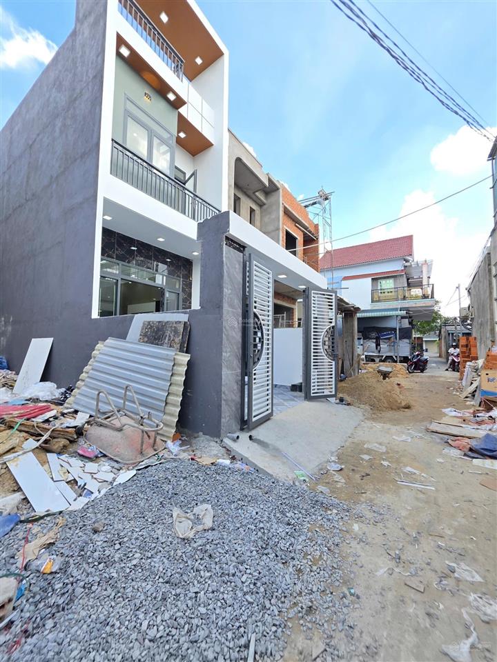 2,95 tỷ / bán nhà 1t1l sân oto 3 phòng ngủ gần chợ bình chuẩn 300m, p.bình chuẩn, tp.thuận an