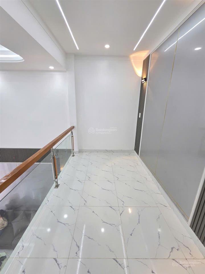 2,68 tỷ / bán nhà giá rẻ cấp 4 gác lửng gần đường đt743, gần chợ phú phong p.bình chuẩn tp.thuận an