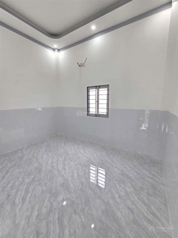3,25 tỷ/ bán nhà 1 trệt 1 lầu, gần cây xăng hạnh nguyên, trường thái hòa, p.thái hòa, tp.tân uyên.
