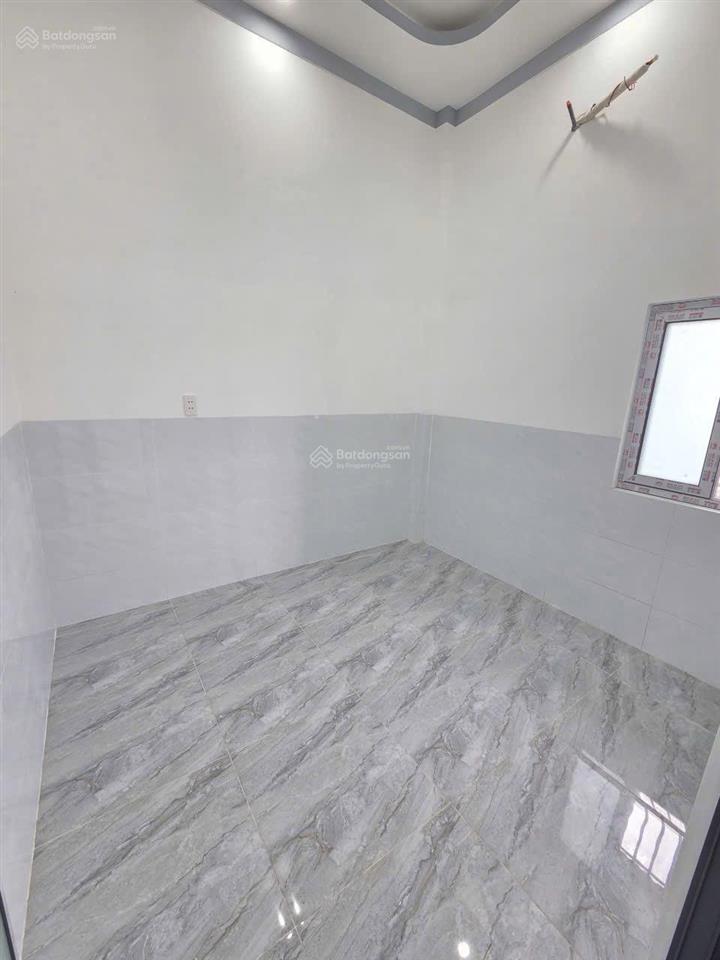 3,25 tỷ/ bán nhà 1 trệt 1 lầu, gần cây xăng hạnh nguyên, trường thái hòa, p.thái hòa, tp.tân uyên.