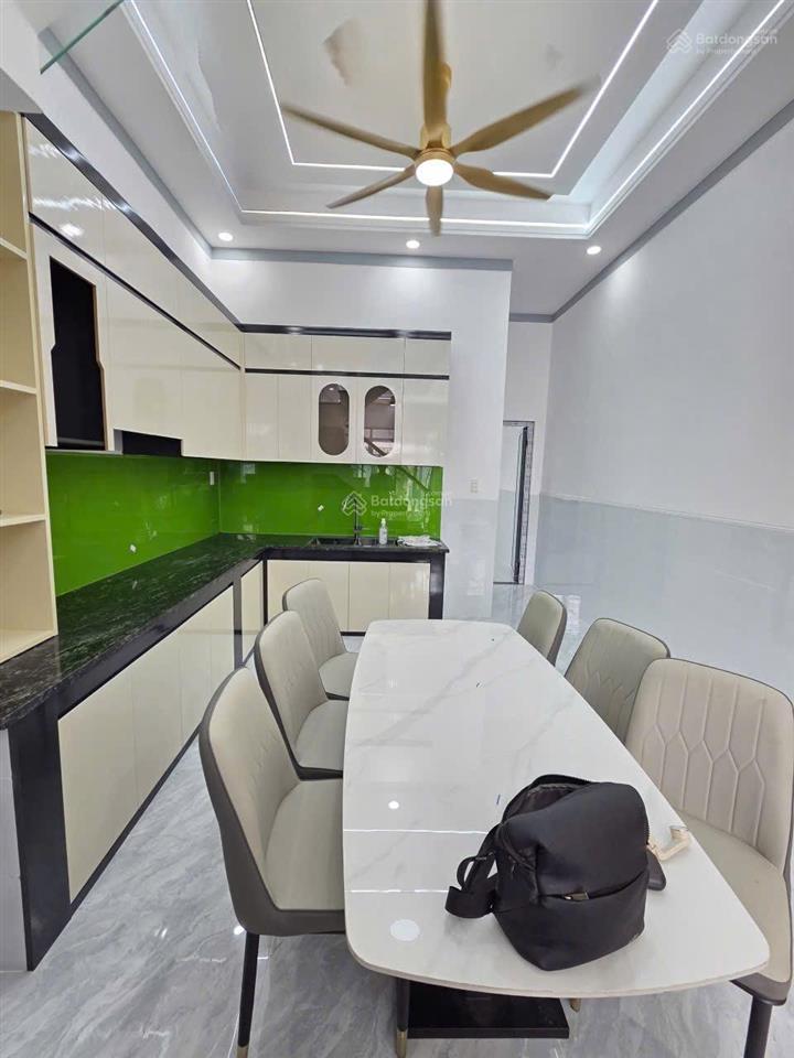 3,25 tỷ/ bán nhà 1 trệt 1 lầu, gần cây xăng hạnh nguyên, trường thái hòa, p.thái hòa, tp.tân uyên.