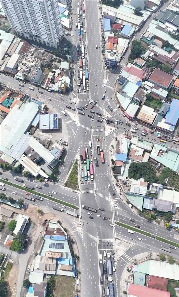 Cho thuê nhà mt kinh doanh sầm uất ngay khúc ngã 6 an phú, p.an phú, tp.thuận an. phù hợp làm vp