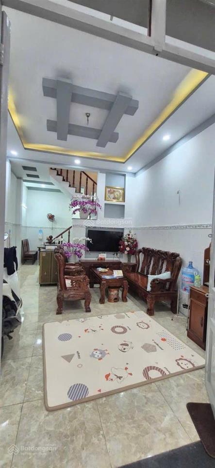 Chủ cần bán gấp giảm giá quá rẻ . nhà 1 trệt 1 lầu kdc gần vincom550 p.tân đông hiệp tp.dĩ an 3.4tỷ