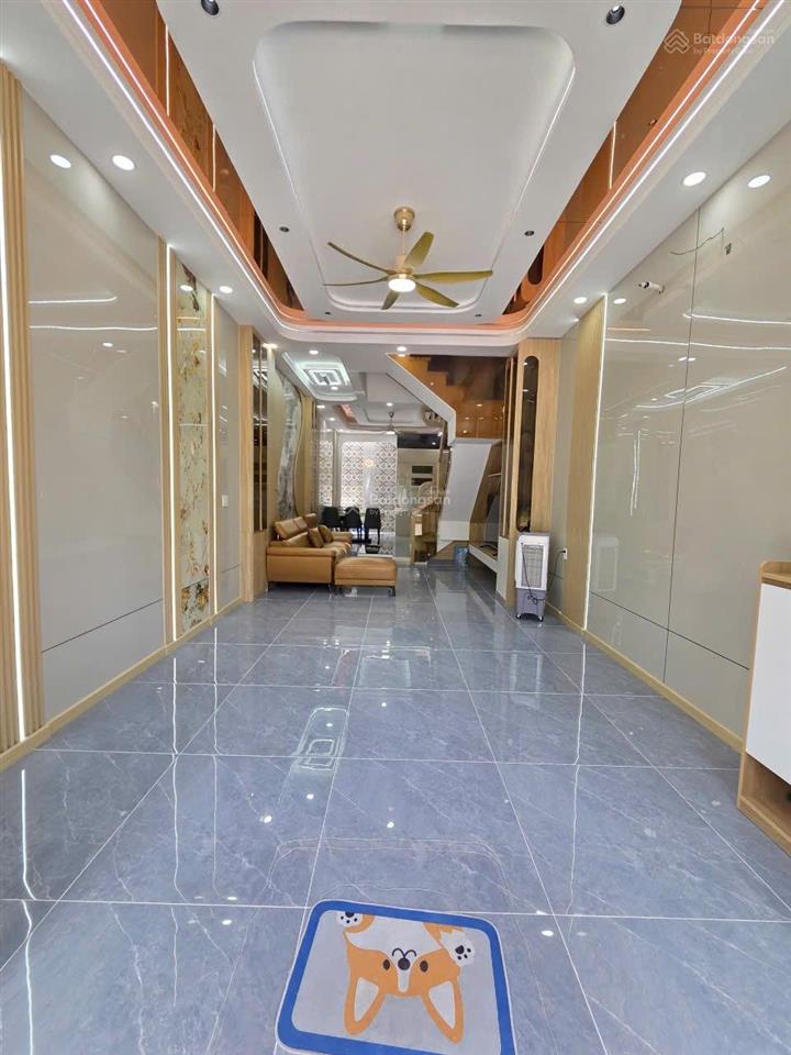 Giảm 600 triệu còn 5 tỷ bán nhà 1 trệt 2 lầu, kdc lộc phát residence, p. thuận giao, tp. thuận an