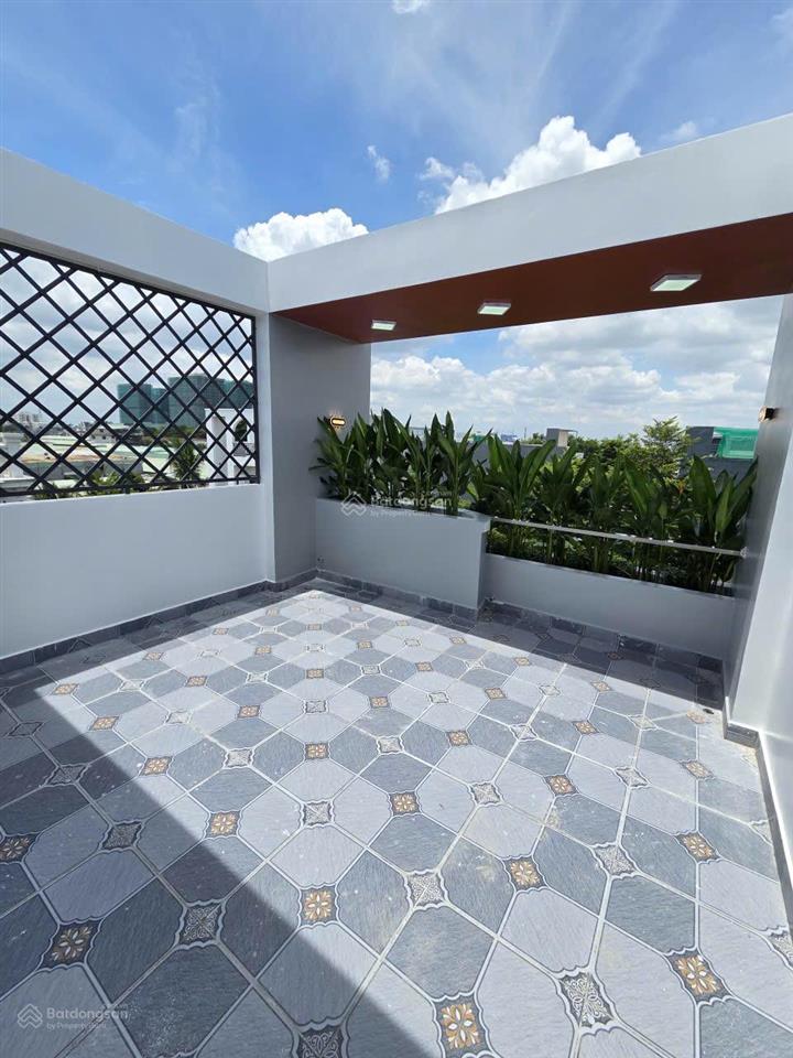 Giảm 600 triệu còn 5 tỷ bán nhà 1 trệt 2 lầu, kdc lộc phát residence, p. thuận giao, tp. thuận an