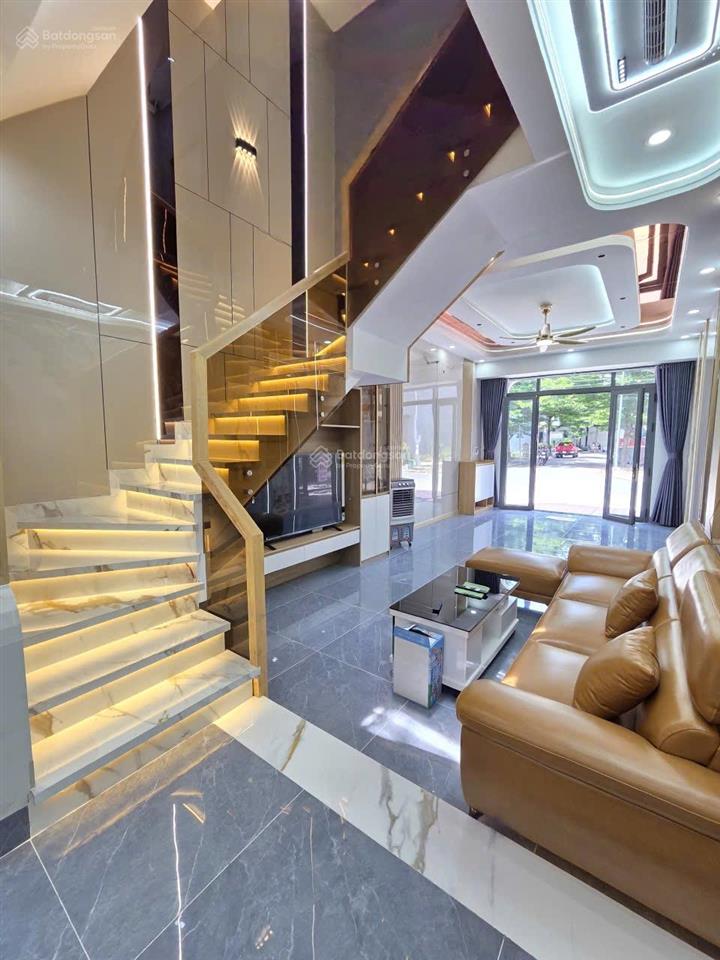 Giảm 600 triệu còn 5 tỷ bán nhà 1 trệt 2 lầu, kdc lộc phát residence, p. thuận giao, tp. thuận an
