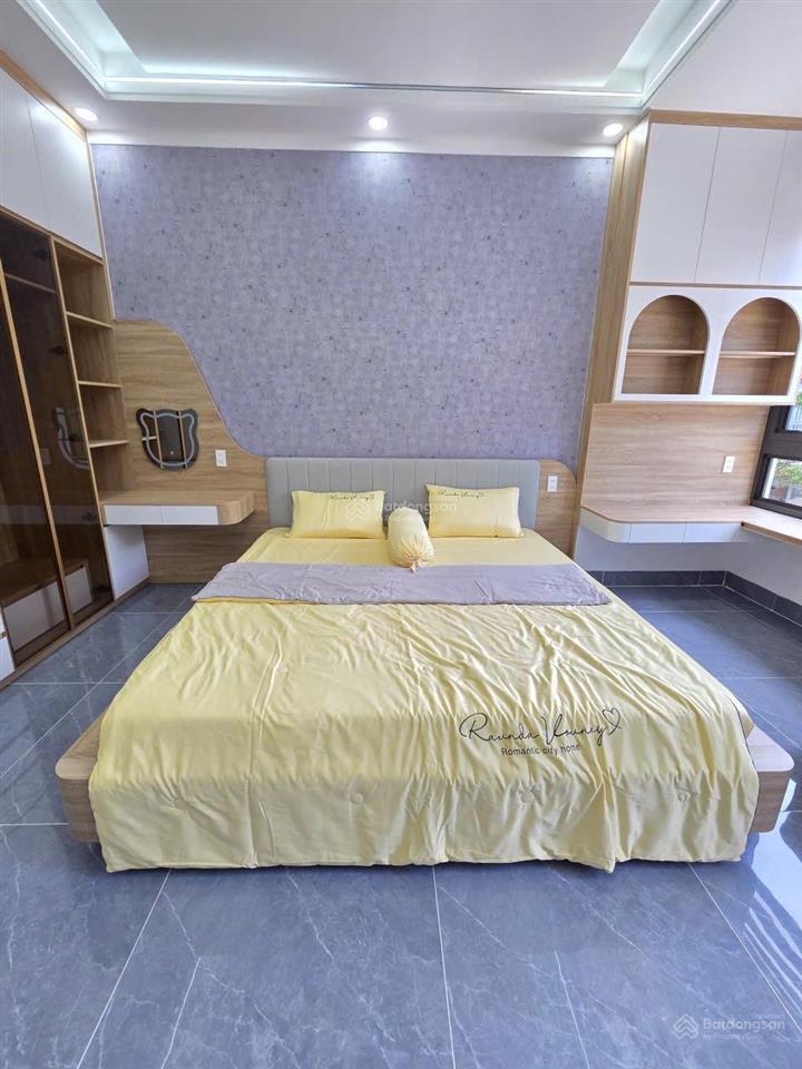 Giảm 600 triệu còn 5 tỷ bán nhà 1 trệt 2 lầu, kdc lộc phát residence, p. thuận giao, tp. thuận an