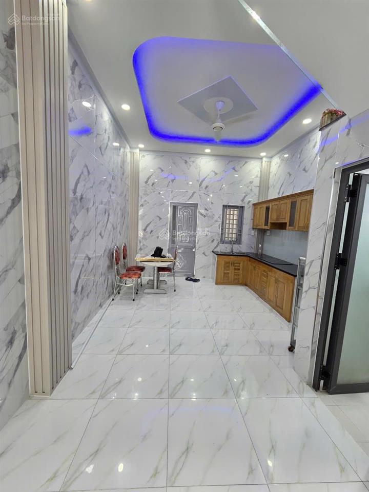 Bán nhà 1 trệt 1 lầu tum gần ngã tư miếu ông cù p.bình chuẩn, tp.thuận an. ngay kdc phú hồng thịnh