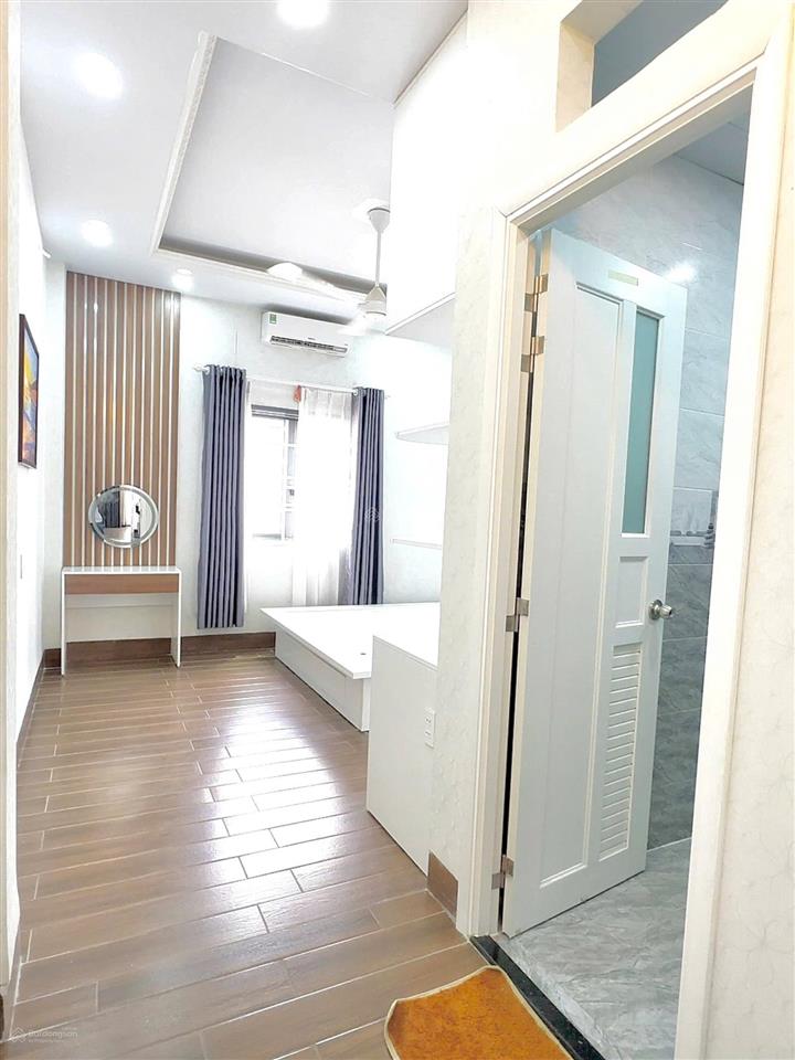 6,1 tỷ / bán nhà hoàn công 1 trệt 2 lầu đúc đổ 3 tấm kdc hoàng nam 3 p. đông hòa tp. dĩ an. gần go