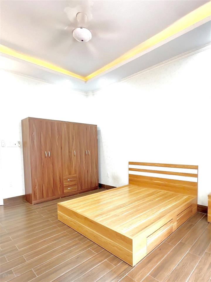 6,1 tỷ / bán nhà hoàn công 1 trệt 2 lầu đúc đổ 3 tấm kdc hoàng nam 3 p. đông hòa tp. dĩ an. gần go