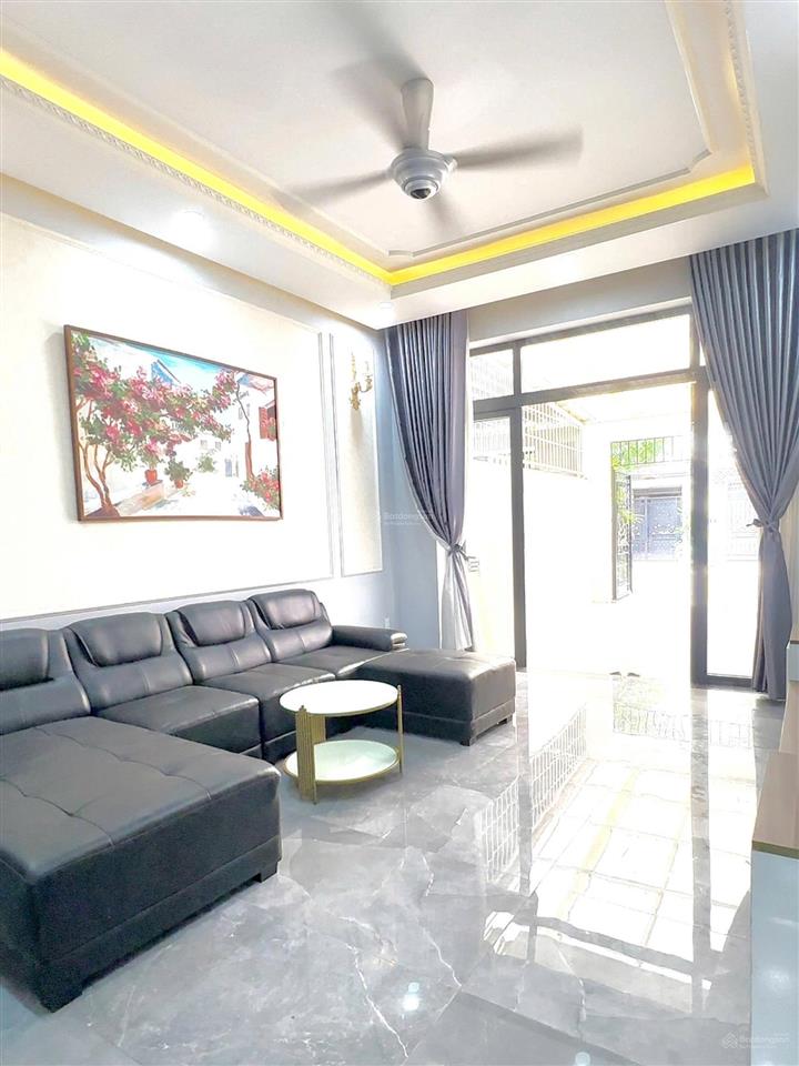 6,1 tỷ / bán nhà hoàn công 1 trệt 2 lầu đúc đổ 3 tấm kdc hoàng nam 3 p. đông hòa tp. dĩ an. gần go
