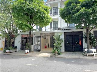 6,1 tỷ / bán nhà hoàn công 1 trệt 2 lầu đúc đổ 3 tấm kdc hoàng nam 3 p. đông hòa tp. dĩ an. gần go