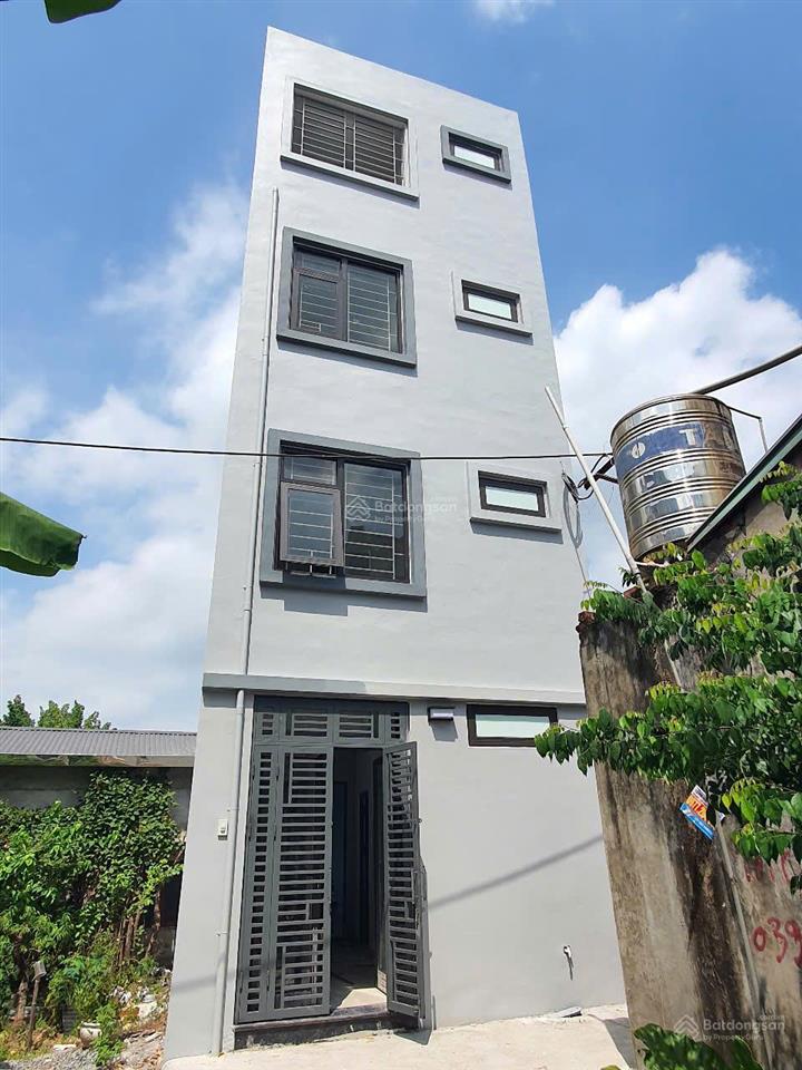 Bán nhà riêng chính chủ 32m2 ô tô cách 50m