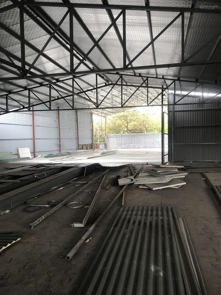 Cc cty cần cho thuê 800m2 tại mặt phố trần hoà, định công làm kho lưu, may mặc, lắp ráp điện tử