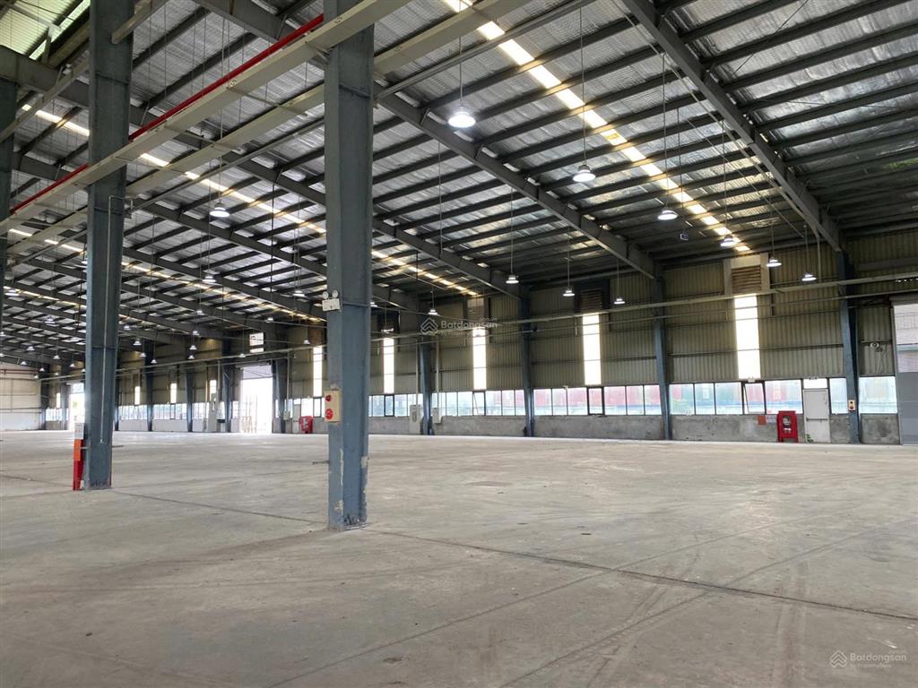 Công ty cần cho thuê gấp 6500m2 tại kcn quang minh, hà nội làm sx logistic, kho lưu, lắp ráp
