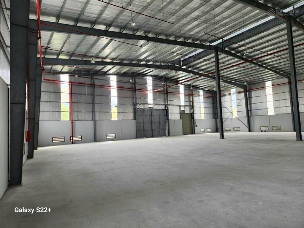 Cty cần cho thuê gấp 5000m2 tại quất động, thường tín làm sx kho lưu. pccc nghiệm thu, vat