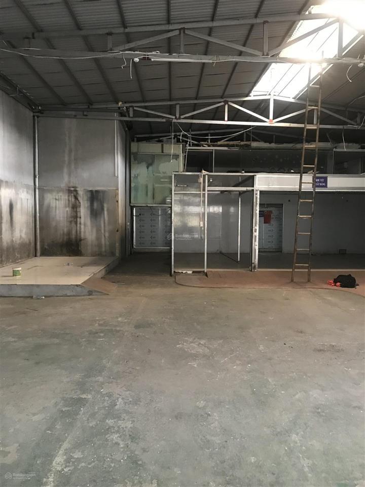 Cc cần cho thuê gấp 450m2 tại kđt linh đàm, hoàng liệt, hn làm sx, kho lưu, may mặc, c. biến tp,