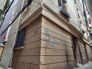 Bán nhà lô góc 5 tầng, 8pn, 8wc, 60m2 tại cầu giấy, 17 tỷ vnd, pháp lý đầy đủ