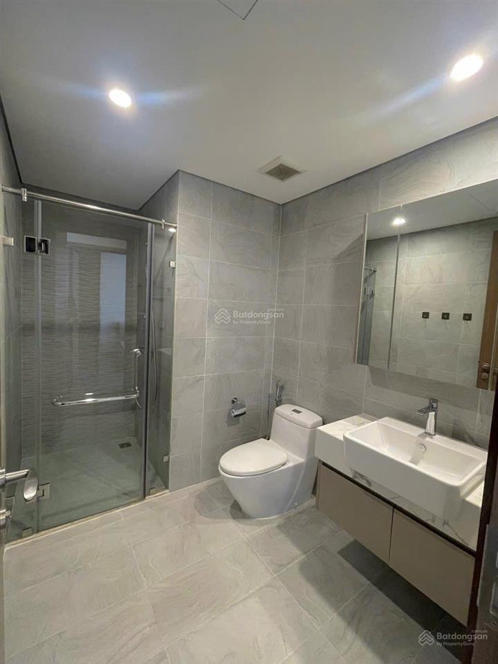 Cần tiền bán gấp căn 2pn rẻ nhất tòa park 2 eurowindow river park