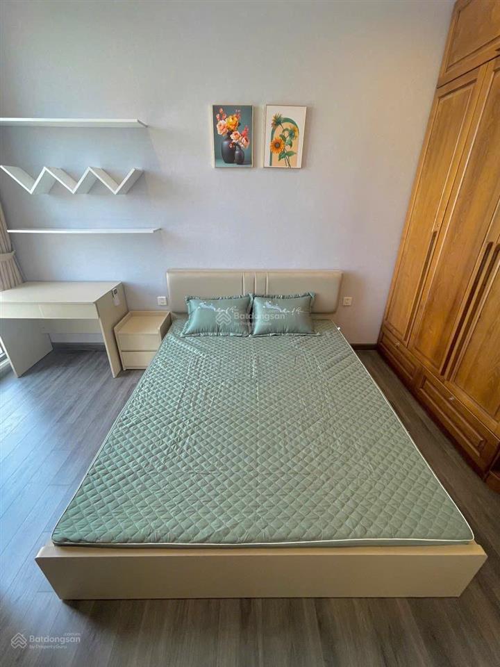 Cần tiền bán gấp căn 2pn rẻ nhất tòa park 2 eurowindow river park