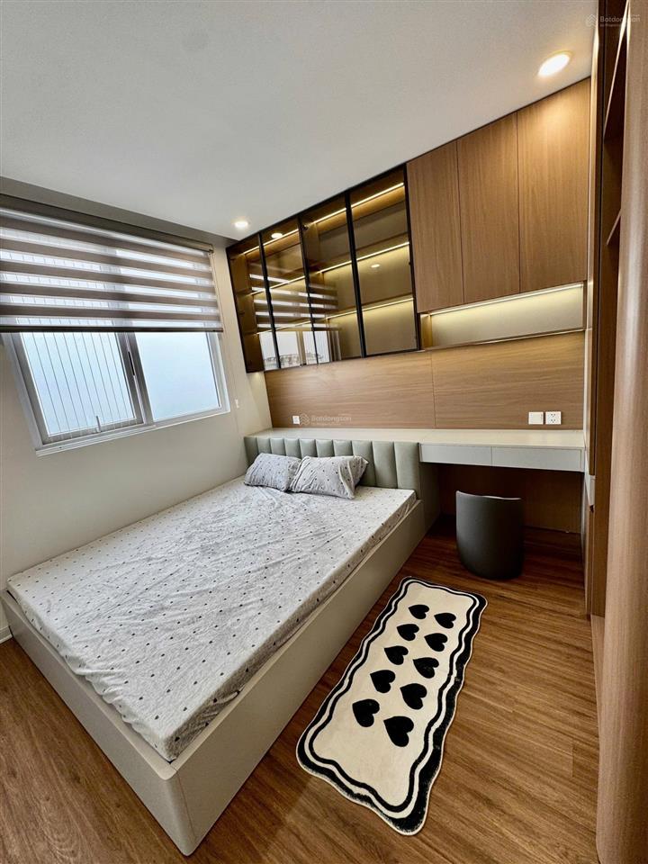 Bán gấp căn 3pn full đồ chung cư eurowindow river park