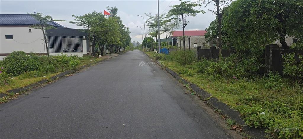Lô đất 213m2 tại tái định cư kỳ phương, mặt tiền 8,5m. đường 12m, dân cư đông đúc, giá chỉ 1.45 tỷ.