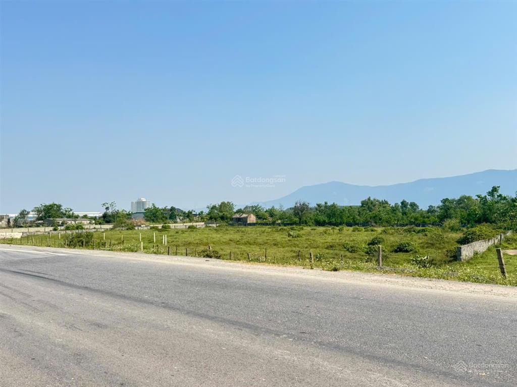 Lô đất vip 4000m2 đường quy hoạch 60m kết nối vinhome và vinfast . siêu tiềm năng. giá chỉ 27 tỷ