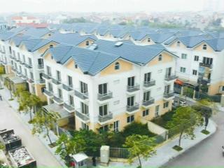 Tôi chính chủ bán căn biệt thự 15 rossedự án euro đông trù 120 mặt tiền 7,5m . giá thỏa thuận