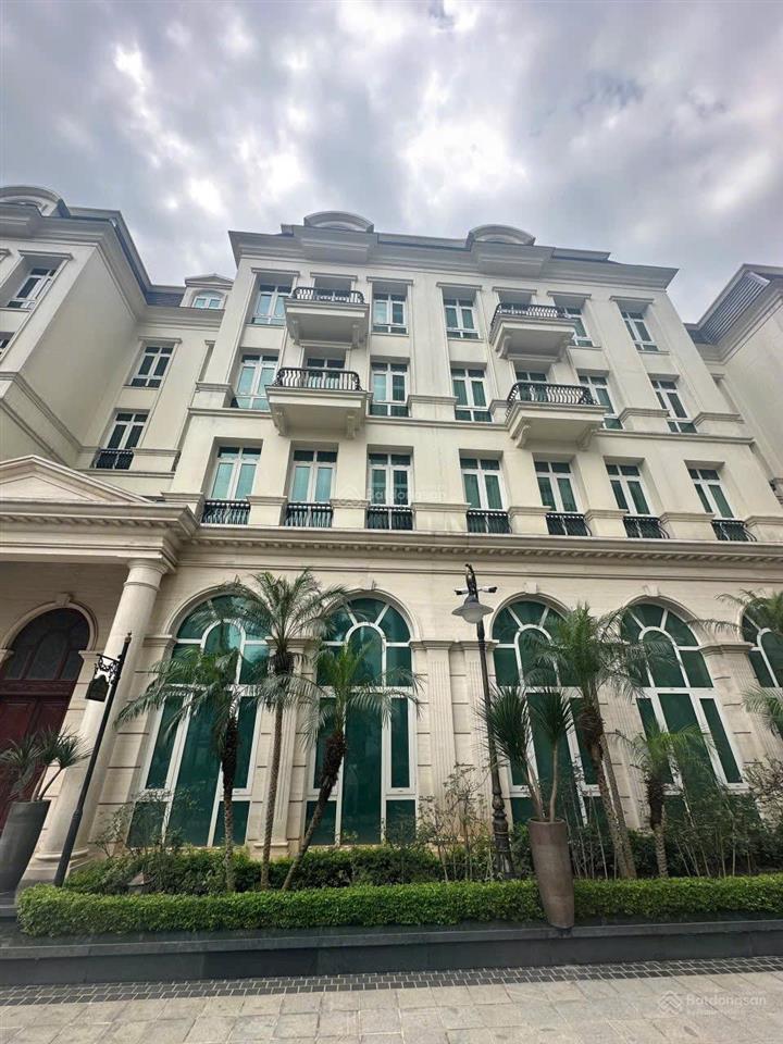 Bán gấp biệt thự tại grandeur palace giảng võ, giá thỏa thuận, 290m2, đẹp, nhiều tiện ích