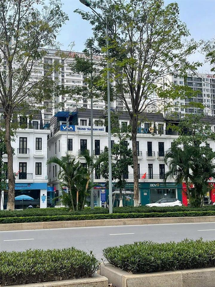 Bán shop house embassy  hàng hiếm  mặt đường lớn  vị trí sinh lời cao  đang cho thuê tốt