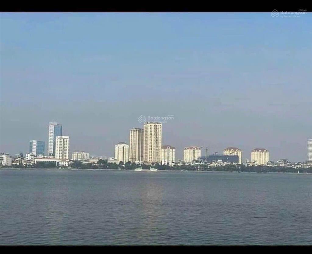 Bán biệt thự mặt hồ tây quảng an 1262m2 lô góc 3 mặt đường trực diện hồ đẹp hướng đông nam mát mẻ