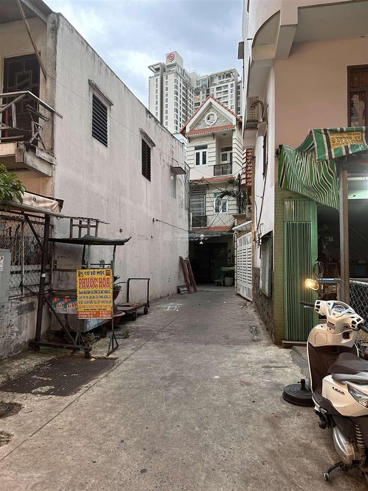 Bán nhà riêng 30 tỷ, 113 m2 tại bến vân đồn, p4, q4, hcm, giá siêu hời uy tín