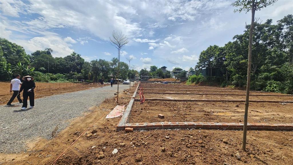 Bán đất nền kề kcn hòa bình 495ha tại phố lâm hóa, lạc sơn giá chỉ 600tr