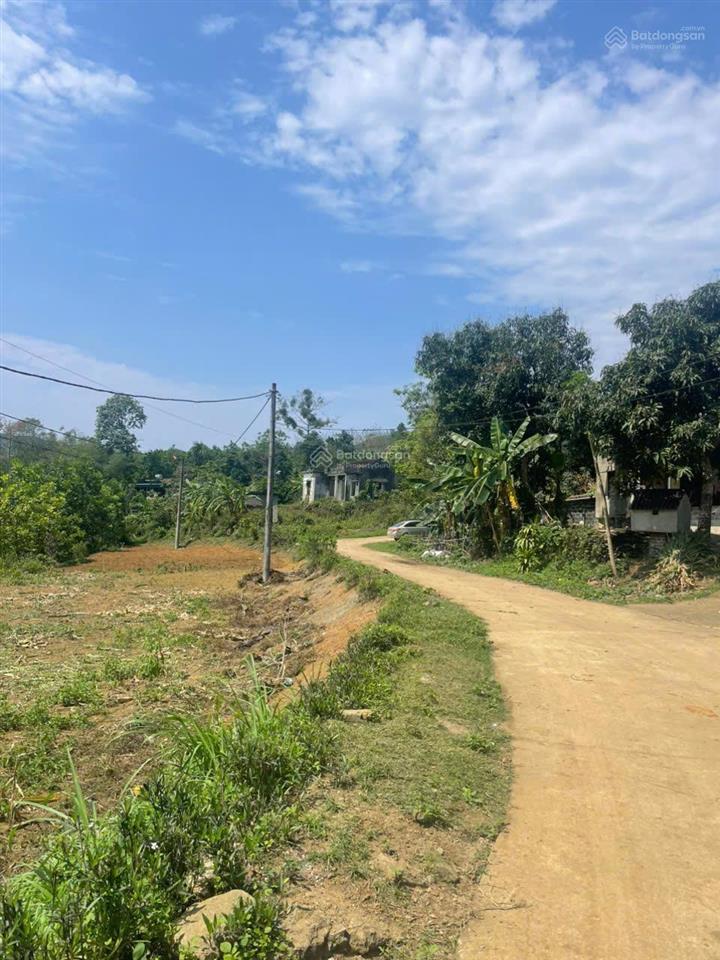 Bán đất tại xã phú thành, huyện lạc thủy, hòa bình, 2,5 triệu/m2, 2000m2  bán gấp!