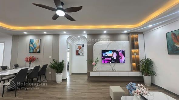 Bán cc 3pn, 2wc tại ct2a khu đô thị mới xa la, giá 6,25 tỷ, 101m2 bao đẹp hot!