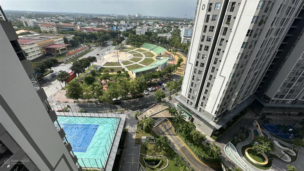 Chuyển nhượng 2pn 2wc (59m2) giá bán 2,8 tỷ view hồ bơi nội khu, có nội thất, hỗ trợ vay ngân hàng