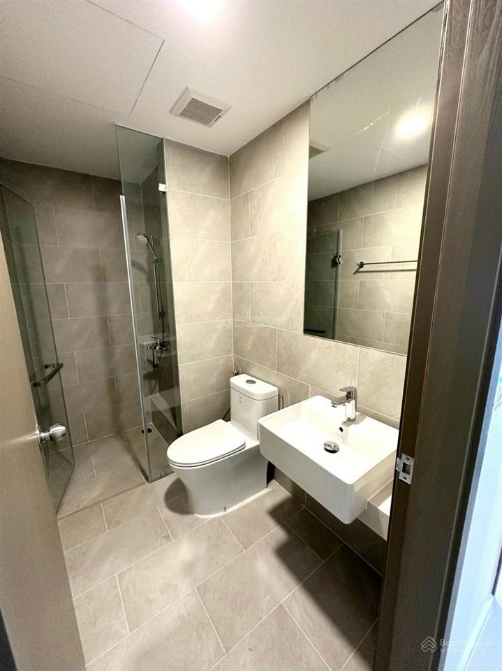 Bán nhanh ch westgate đã có sổ hồng 69m2 giá 3,150 tỷ  tài chính 850tr là có nhà  nh cho vay 70%