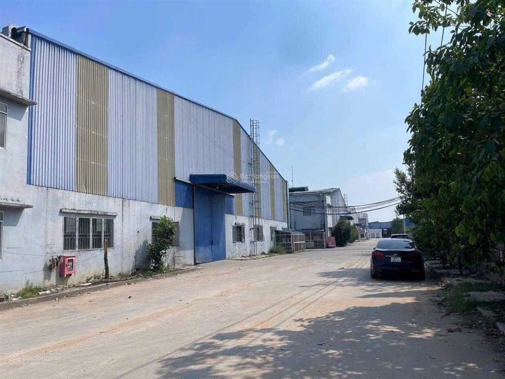 Cho thuê xưởng kế kcn nam tân uyên