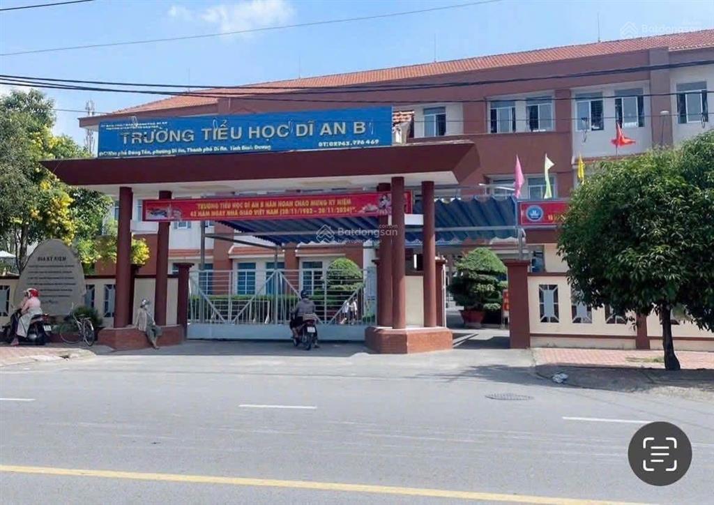 Cần bán tòa nhà anh ngữ tại dĩ an, bình dương