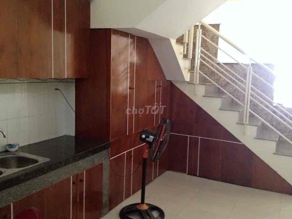 nhà 1 trệt 1 lầu 4x15 cách khu dân cư Vĩnh Lộc 50m