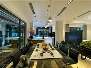 Bán siêu phẩm paris đơn lập góc 380m2, view đẹp  vinhomes imperia, full nt, thang máy, giá 4x tỷ