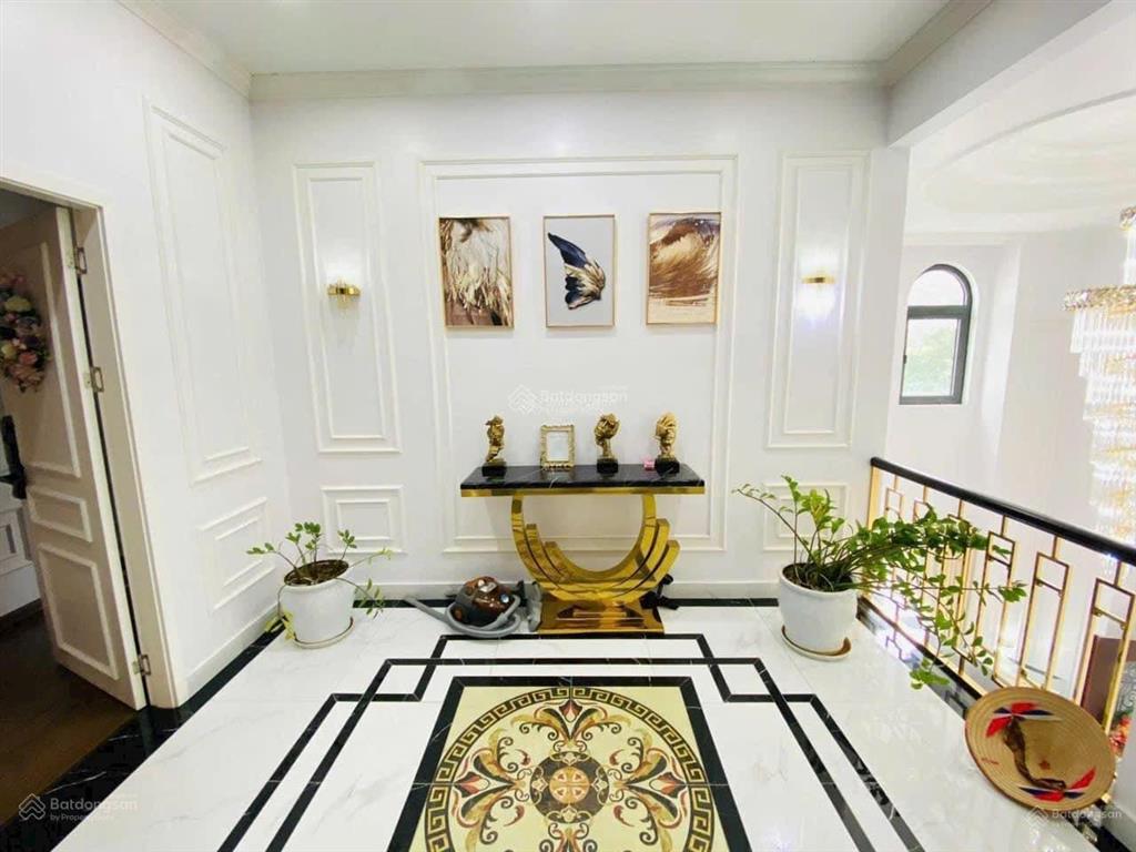 Bán song lập ngọc trai ngón tay, 226m2, full nt, giá tốt nhất dự án vin marina.  0936 122 ***
