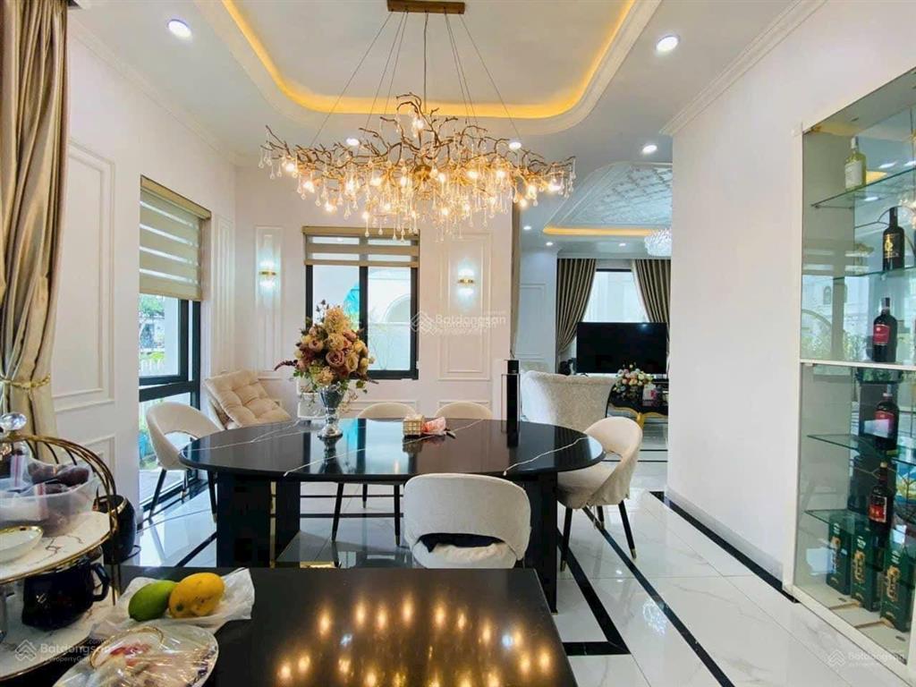 Bán song lập ngọc trai ngón tay, 226m2, full nt, giá tốt nhất dự án vin marina.  0936 122 ***