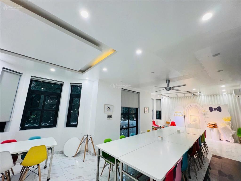 Bán biệt thự manhatan siêu hiếm  vin imperia đường 09, 170m2, kd vô địch, giá nhỉnh 28 tỷ