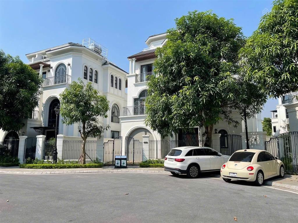 Bán biệt thự đơn lập ngọc trai  vinhomes marina, 239m2, mặt tiền rộng, thô, view hồ, nhỉnh 25 tỷ