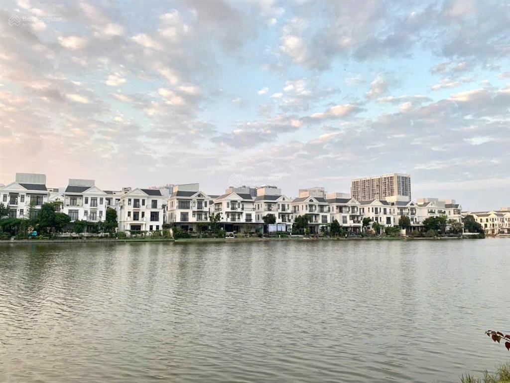 Cực hiếm  bán biệt thự sl sao biển 4  vin marina, 165m2, thô cđt, nhỉnh 18 tỷ
