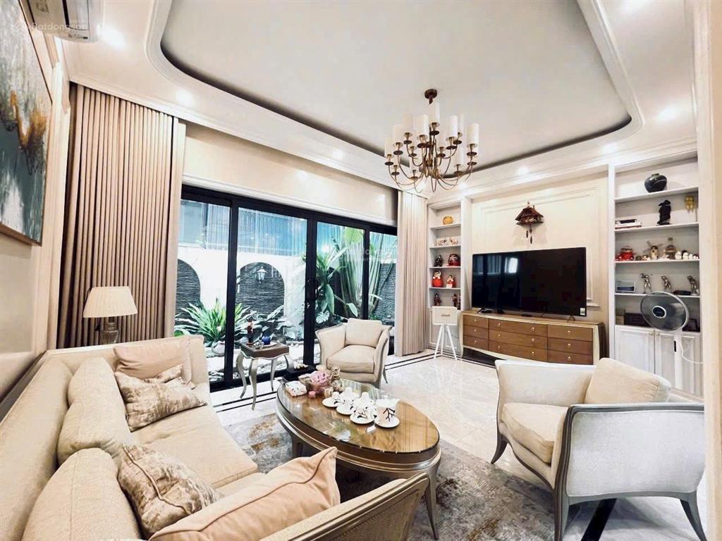 Bán căn lk 90m2 khu ngọc trai  vin marina, full nt cực đẹp, có thang máy, nhỉnh 14 tỷ