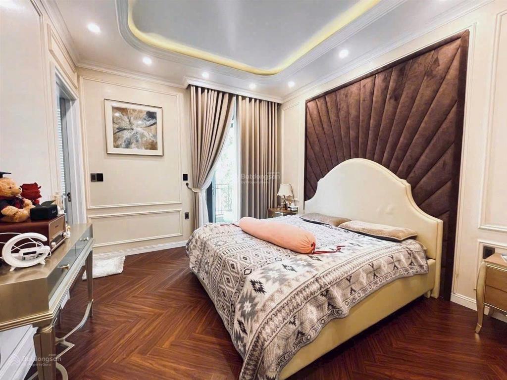 Bán căn lk 90m2 khu ngọc trai  vin marina, full nt cực đẹp, có thang máy, nhỉnh 14 tỷ